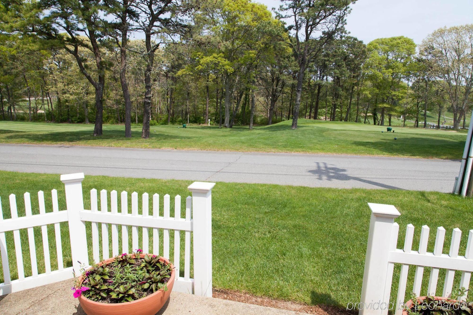Blue Rock Resort South Yarmouth Exterior photo